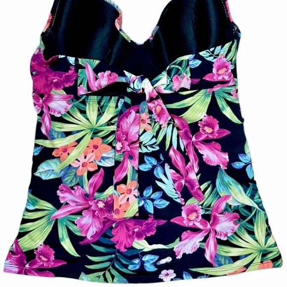Tommy Bahama Coastal Gardens Underwire Halter Tankini Top